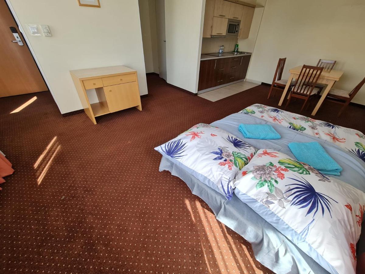 10Q - Z6 Apartament 701 Варшава Экстерьер фото